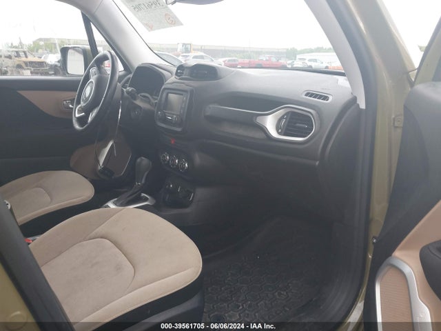 ZACCJBBT4FPB84441 Jeep Renegade Latitude