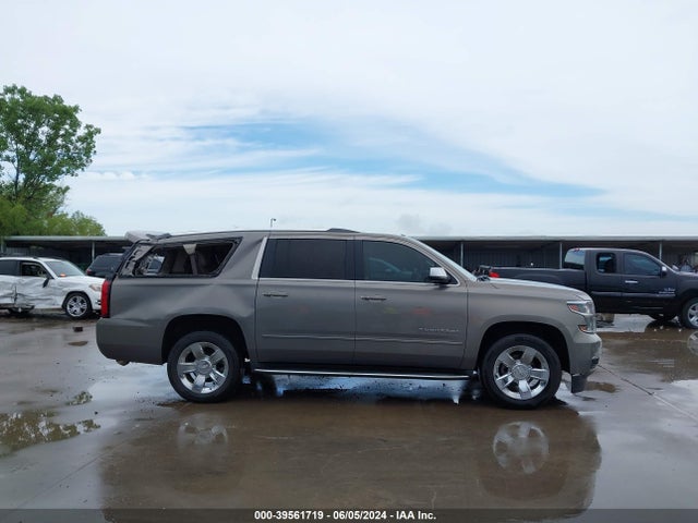 Chevrolet Suburban Premier 2017 1GNSCJKC3HR370211 Image 13