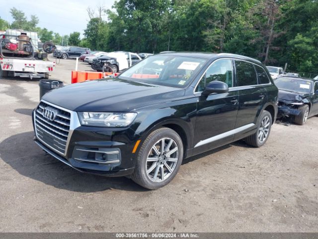 WA1LAAF70KD040637 Audi Q7 55 Premium/55 Se Premium