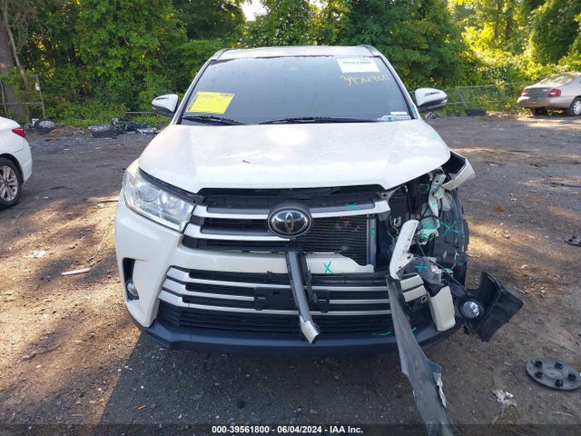 Toyota Highlander Xle 2019 5TDJZRFH5KS576906 Image 12