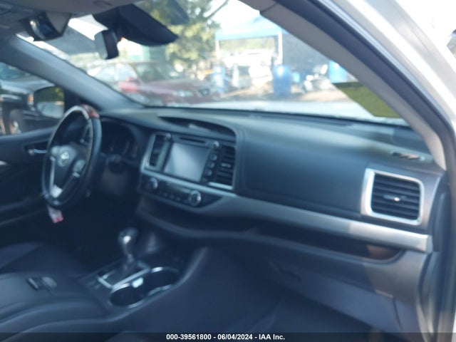 Toyota Highlander Xle 2019 5TDJZRFH5KS576906 Image 5