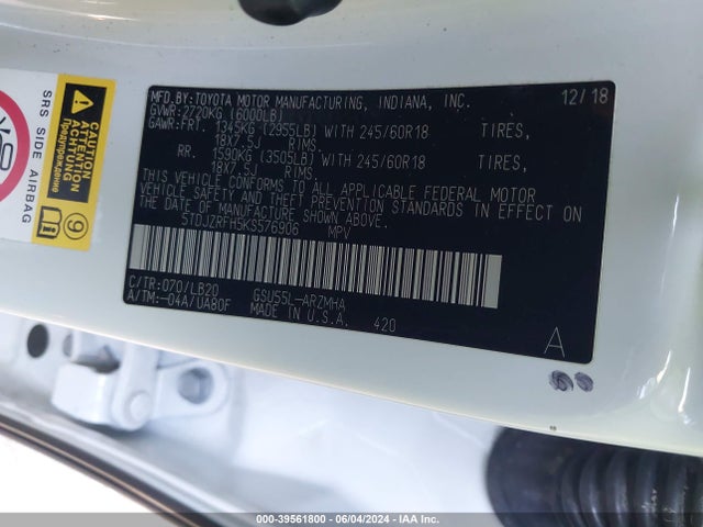 Toyota Highlander Xle 2019 5TDJZRFH5KS576906 Image 9
