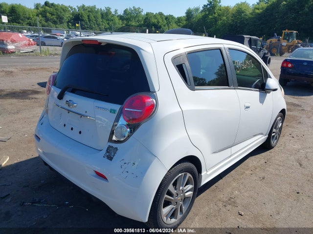 Chevrolet Spark Ev 2lt 2015 KL8CL6S07FC705852 Image 4