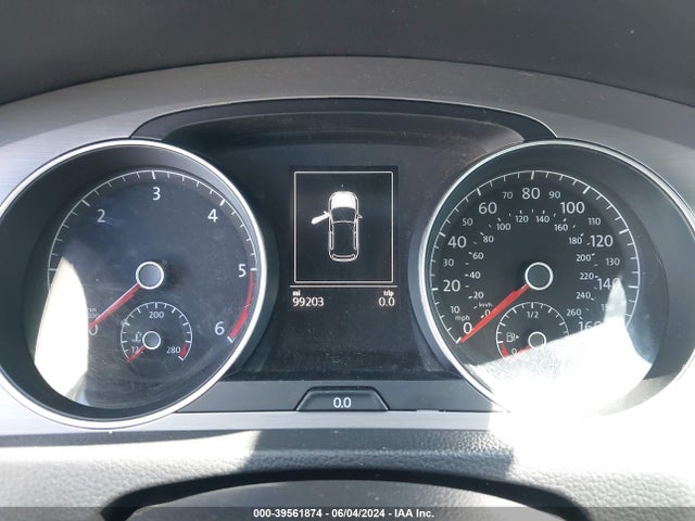 3VWRA7AU5FM094815 Volkswagen Golf Tdi Se 4-door