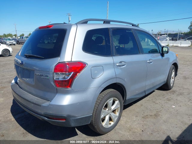 Subaru Forester 2.5i Premium 2015 JF2SJAFC5FH590379 Image 4