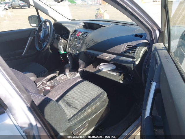 Subaru Forester 2.5i Premium 2015 JF2SJAFC5FH590379 Image 5
