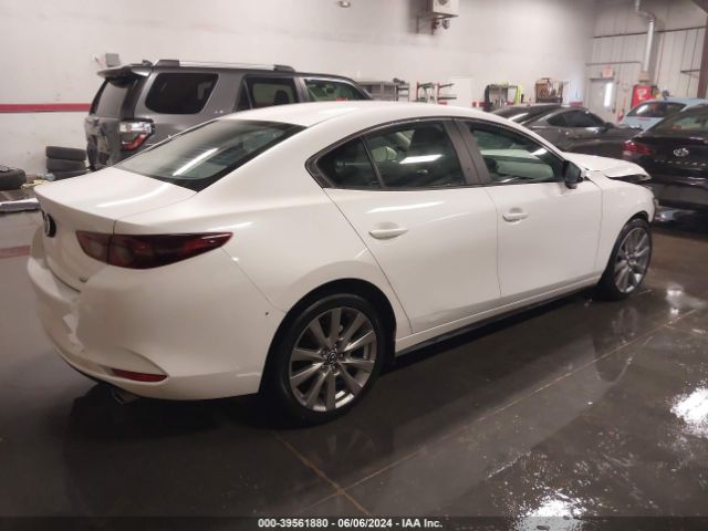 3MZBPBBLXMM203422 Mazda Mazda3 Select