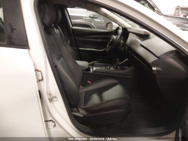 3MZBPBBLXMM203422 Mazda Mazda3 Select