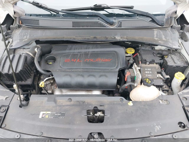 3C4NJDCB5JT369268 Jeep Compass Limited 4x4