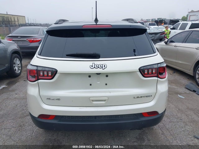 3C4NJDCB5JT369268 Jeep Compass Limited 4x4