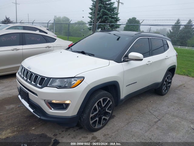 3C4NJDCB5JT369268 Jeep Compass Limited 4x4