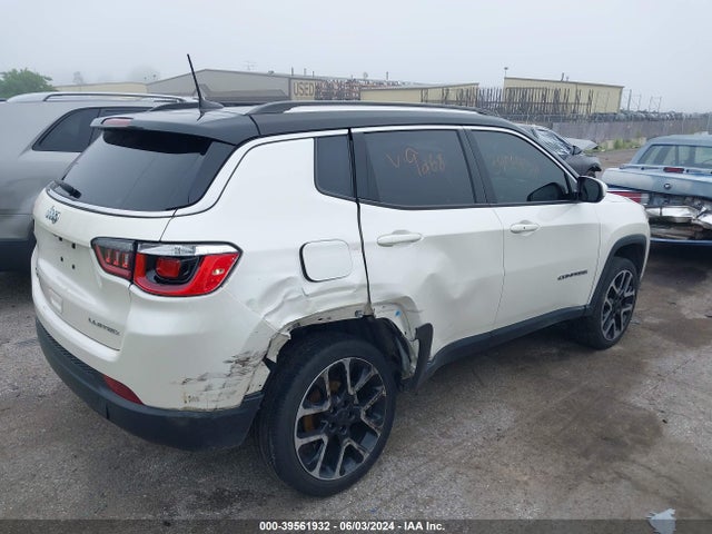 3C4NJDCB5JT369268 Jeep Compass Limited 4x4