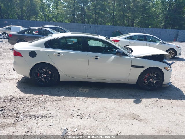 Jaguar Xe 35t Premium 2018 SAJAJ4EV1JCP21880 Image 13