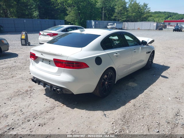 2018 JAGUAR XE SAJAJ4EV1JCP21880 Photo 3