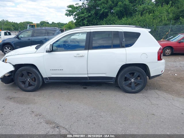 Jeep Compass Latitude 2014 1C4NJDEB7ED792698 Image 14