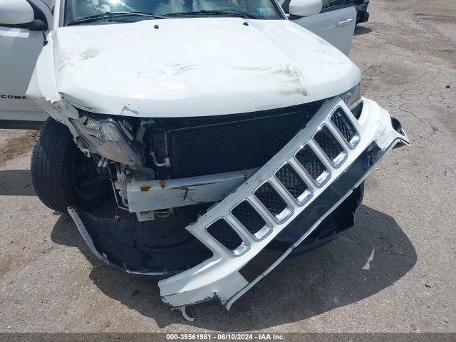Jeep Compass Latitude 2014 1C4NJDEB7ED792698 Image 6