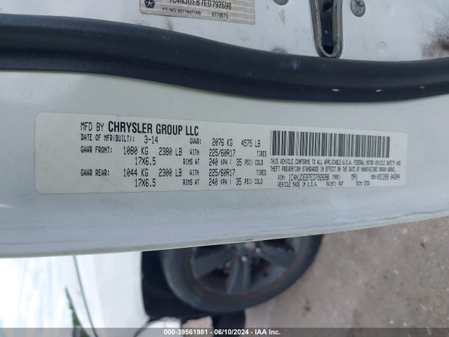 Jeep Compass Latitude 2014 1C4NJDEB7ED792698 Image 9
