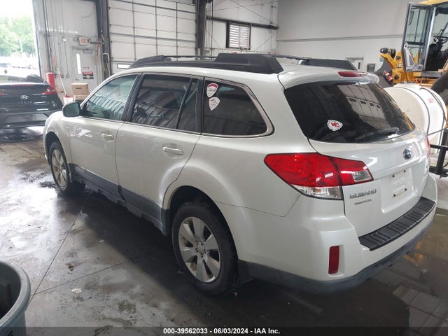 Продаж на аукціоні авто 2011 Subaru Outback 2.5i Premium, vin: 4S4BRCCCXB3326150, номер лоту: 39562033