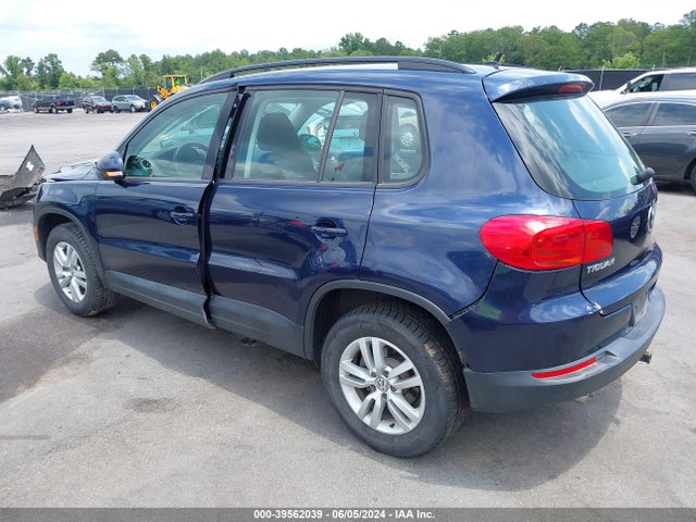 WVGAV7AX9GW611609 Volkswagen TIGUAN S