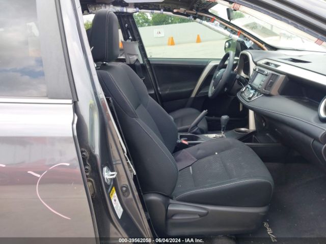 2T3WFREV8FW204535 Toyota Rav4 Xle