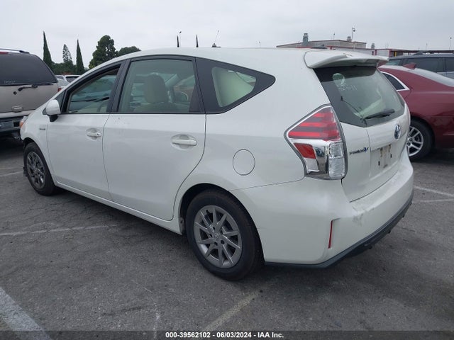 Toyota Prius V Four 2017 JTDZN3EU3HJ072287 Image 3