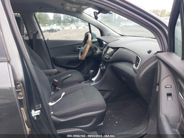 Chevrolet TRAX LS 2019 3GNCJKSB4KL169844 Image 5