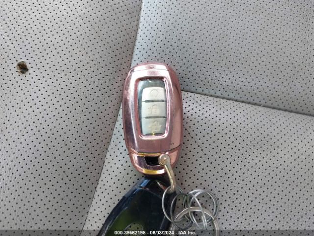 JN1BJ1CR9JW203430 Nissan Rogue Sport Sl