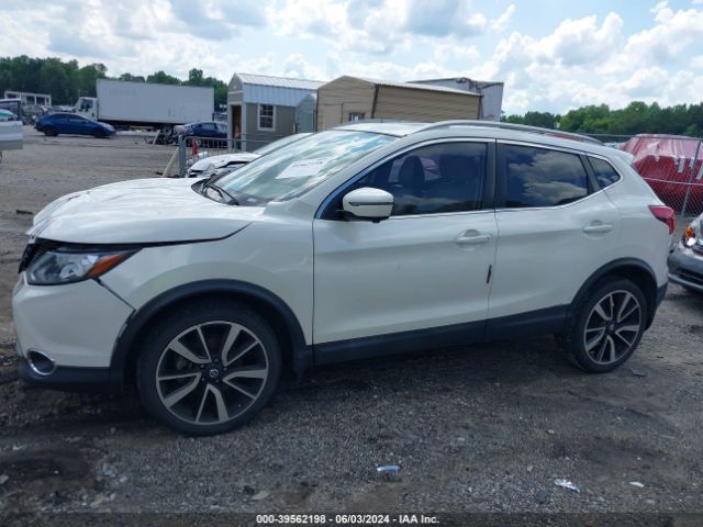 JN1BJ1CR9JW203430 Nissan Rogue Sport Sl
