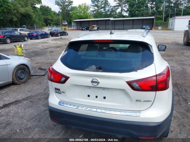 JN1BJ1CR9JW203430 Nissan Rogue Sport Sl