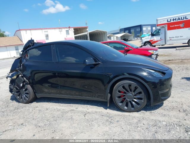 7SAYGDEF5NF372500 Tesla Model Y Performance Dual Motor All-wheel Drive