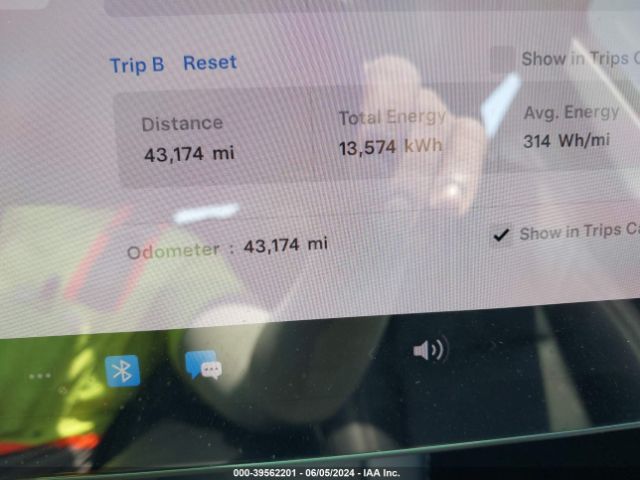 7SAYGDEF5NF372500 Tesla Model Y Performance Dual Motor All-wheel Drive
