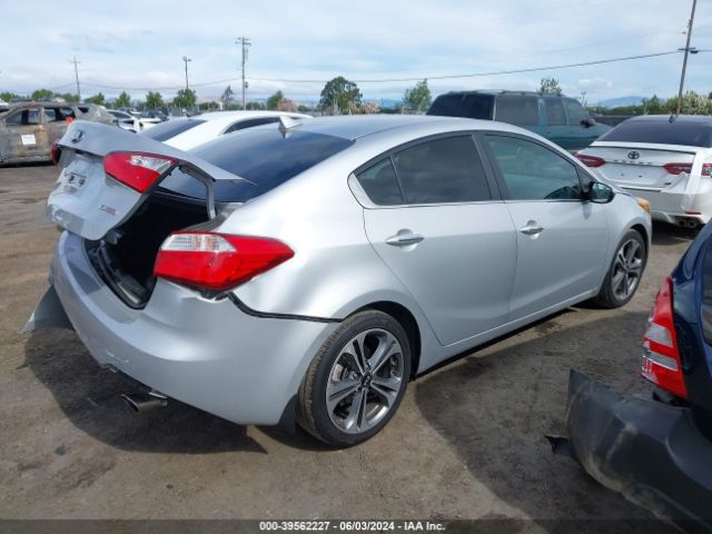 KNAFZ4A8XF5345959 KIA FORTE EX