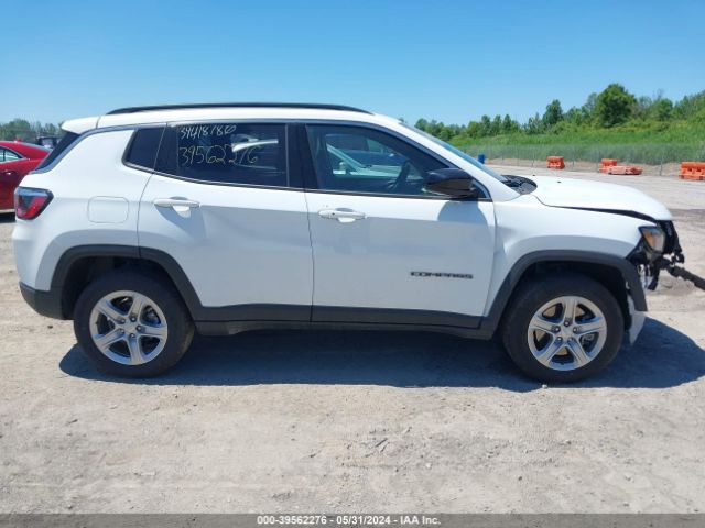 3C4NJDBN5RT606879 Jeep Compass Latitude 4x4