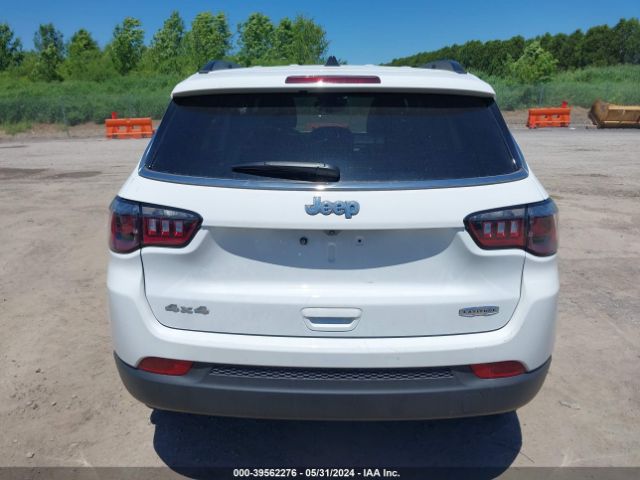 3C4NJDBN5RT606879 Jeep Compass Latitude 4x4