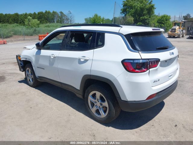 3C4NJDBN5RT606879 Jeep Compass Latitude 4x4