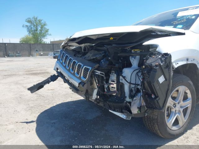 3C4NJDBN5RT606879 Jeep Compass Latitude 4x4