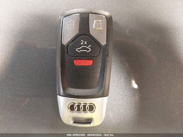 WA1BNAFY1K2135745 Audi Q5 45 Premium