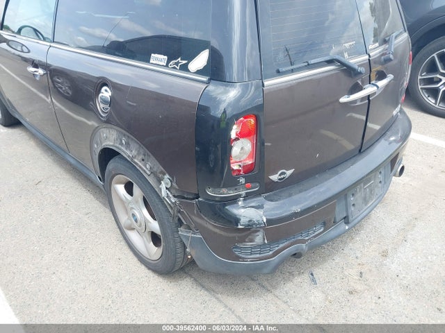 2010 MINI COOPER S CLUBMAN WMWMM3C59ATP76588 Photo 5