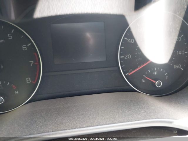 KNDPM3AC7J7388107 KIA Sportage Lx