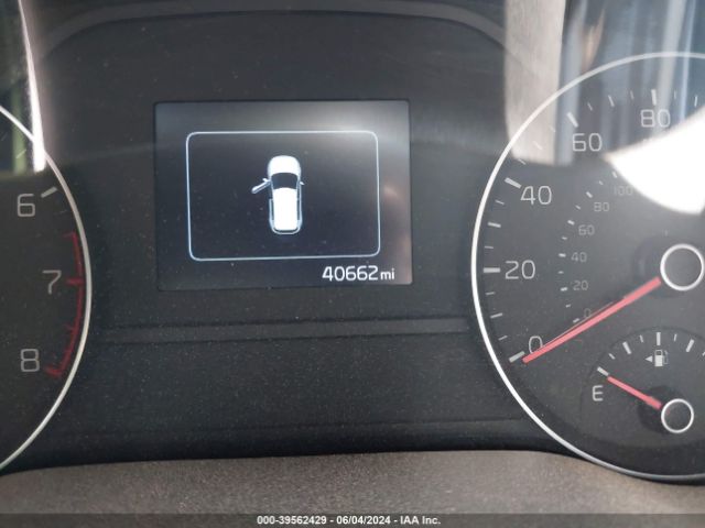 KNDPM3AC7J7388107 KIA Sportage Lx