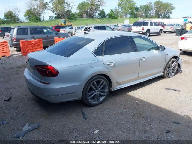 1VWDT7A34HC066889 Volkswagen Passat 1.8t R-line