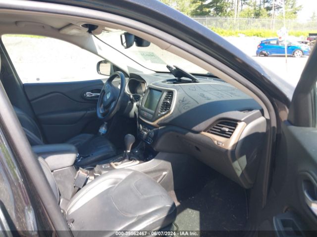 1C4PJMCS1FW590957 Jeep Cherokee Latitude