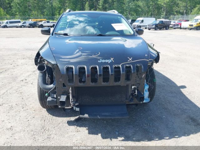 1C4PJMCS1FW590957 Jeep Cherokee Latitude