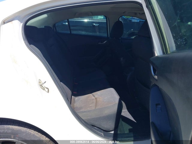Mazda Mazda3 I Touring 2016 3MZBM1V72GM241216 Image 8