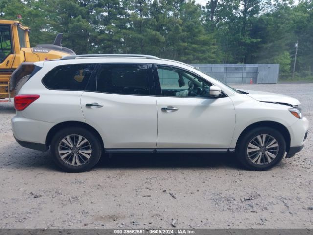 5N1DR2MM0KC607044 Nissan Pathfinder Sl