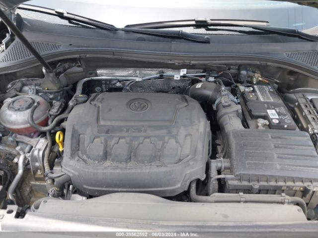 3VVCB7AX0NM146996 Volkswagen Tiguan 2.0t Se R-line Black