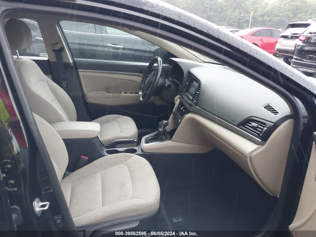Hyundai ELANTRA SE 2017 5NPD84LF2HH059079 Image 5