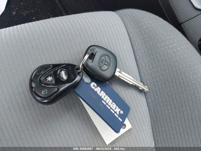 Toyota COROLLA L 2015 5YFBURHEXFP224425 Image 11