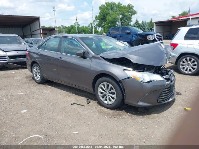 Toyota CAMRY LE 2017 4T1BF1FK5HU324695 главное изображение