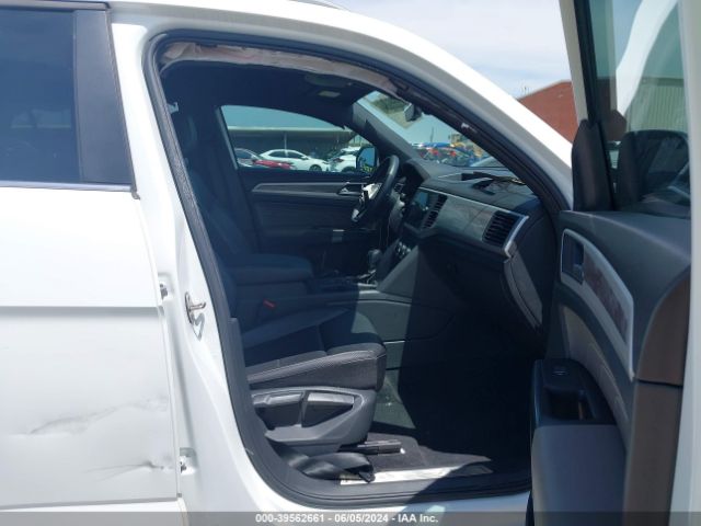 1V2WC2CA2MC211379 Volkswagen Atlas Cross Sport 2.0t Se W/technology